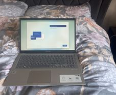 asus laptop with a core i3 10th gen with 8gigabytes of ram