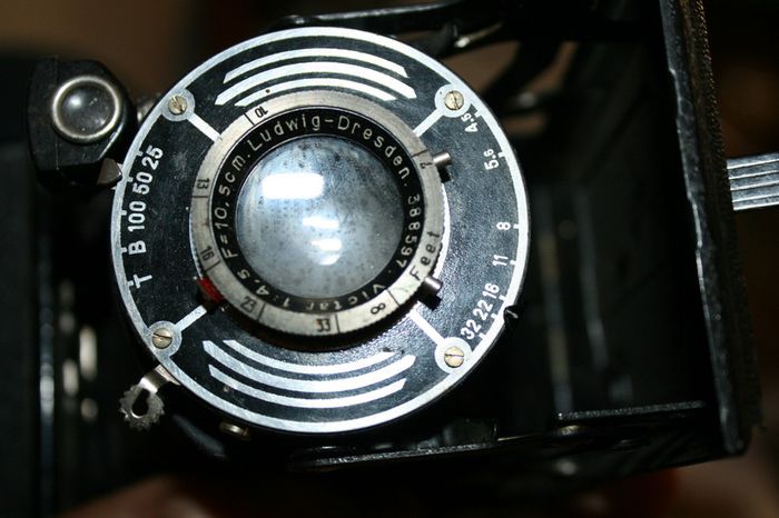 Vintage Ludwig Dresden Klappkamera