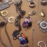 Collection of vintage jewellery Image 3