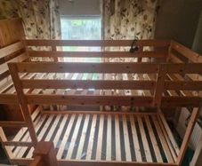 Bunk beb with mattresses