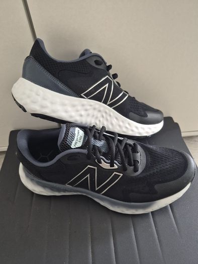 New Balance Shoes Size 9 UK
