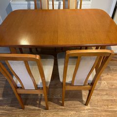 Dining Table + 6 Chairs