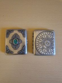 Cigarette case metal.