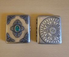 Cigarette case metal.