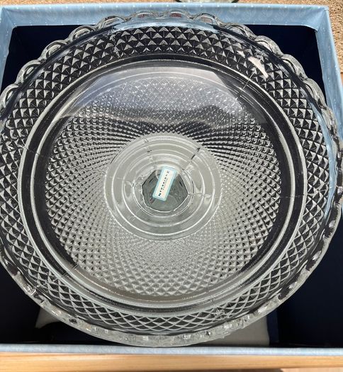 Newbridge Glass Fruit Bowl/ Stand