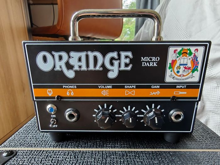 Orange Micro Dark Amp + Speaker Cabinet