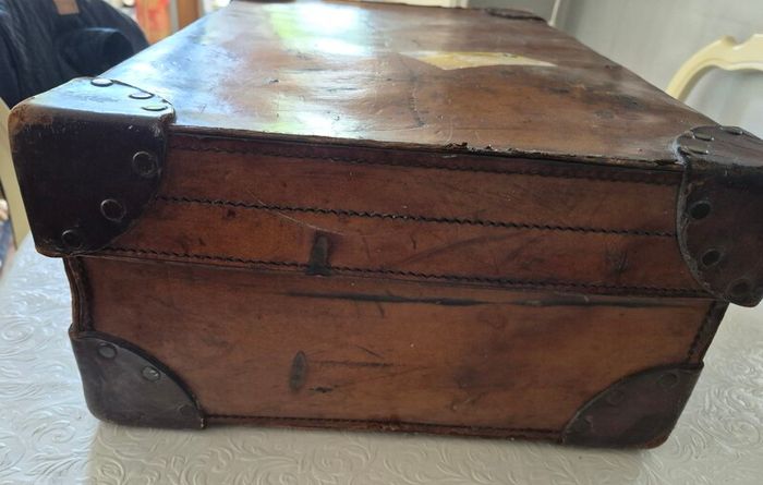 Antique Leather Case