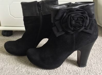 Chie Mihara Designer Black Suede and Leather Ankle Boots + box, dust bag, spare heels