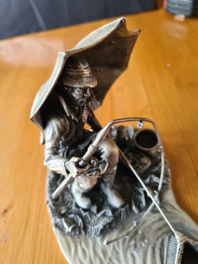Vintage Heavy-duty Evergreen Studios Collection . Fishing Sporting Scene.very Finely Detailed.