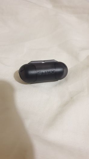 noise cancelling ear buds sony 2 pairs different sizes
