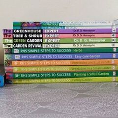 Gardening Books bundle, brand new.