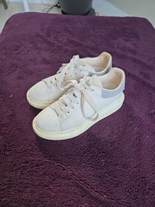 Alexandra Mcqueen runners uk4