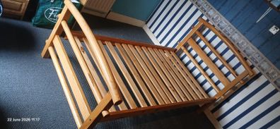 Single timber bed frame