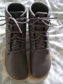 Vivobarefoot