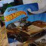 '68 Corvette ! Gas Monkey Garage ! HW Dream Garage ! 2023 ! Hot Wheels ! Mattel ! Image 3