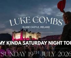 Luke Combs - Sunday - Standing x2