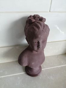 Ornamental  Bust of woman