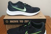 New Nike trainers size 4uk