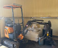 1.2 ton digger and driver for hire