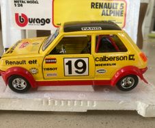 Renault 5 Alpine Scale 1/24 Burago Rare