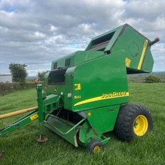 John deeere 578 round baler