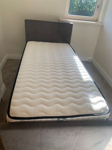 Single Bed with Trundle