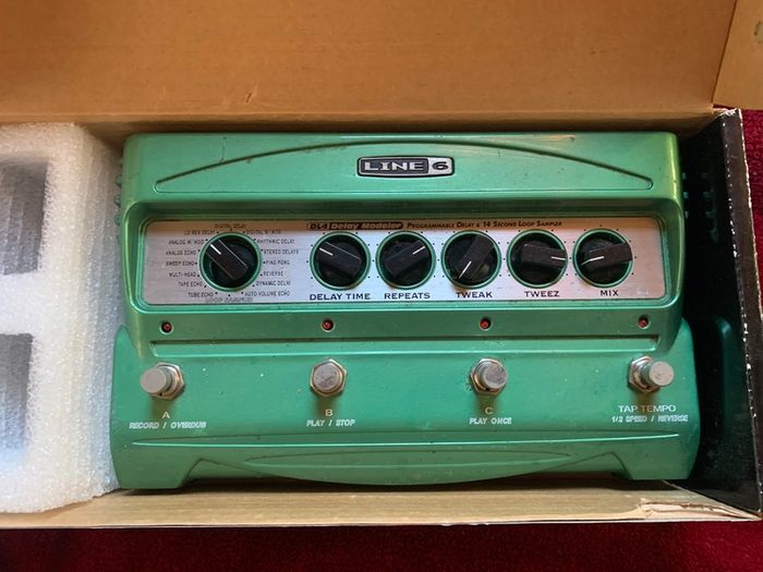 Line 6 DL4 Delay Modeler