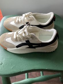 J'AOIOR Womens Black / White Shoes