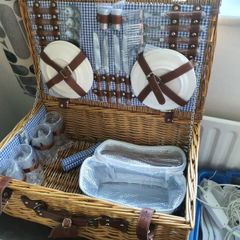 Wicker Picnic set for 4