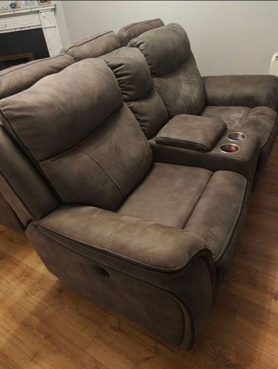 Luxury 2-Seater Electric Recliner Sofa with Console