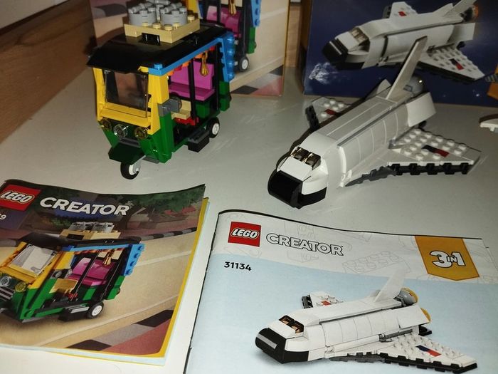 Lego Creator 3-in-1  Vehicles & Space Shuttle Lot