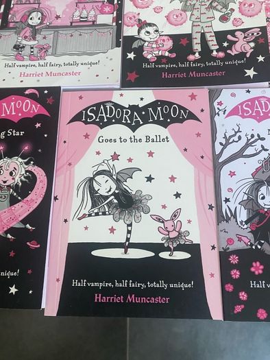 NEW The Complete Series of Isadora Moon Children's Books by Harriet Muncaster