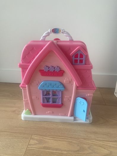 Doll house