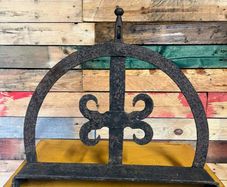 Rare 18th century hardening stand
