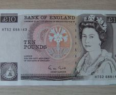 10 Pound Note