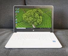 HP 14 -bp0xx laptop excellent condition