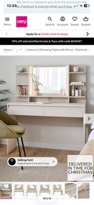 Dressing table