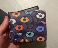 Retro vinyl wallet
