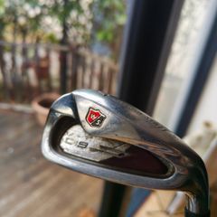 Wilson Staff Di9 irons 4-SW