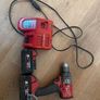 Milwaukee cordless screwdriver set Image 3