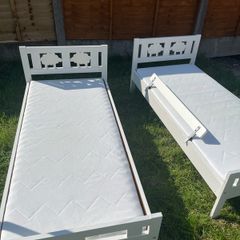Junior Bed x 2