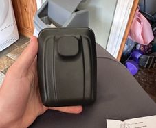 Indoor/outdoor key safe
