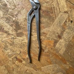 Peugeot pipe grips Vintage