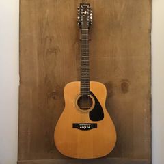 Legendary YAMAHA 12 string Acoustic Guitar