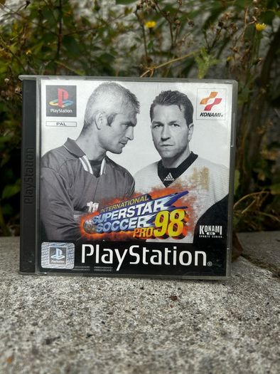 international Superstar Soccer pro98