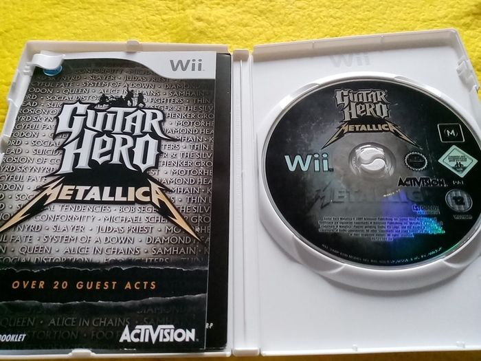 Guitar Hero Metallica Nintendo Wii games Original
