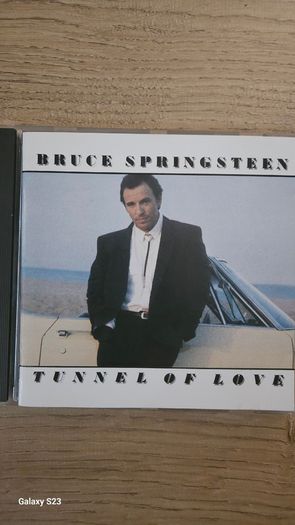 Bruce Springsteen - Tunnel Of Love.
