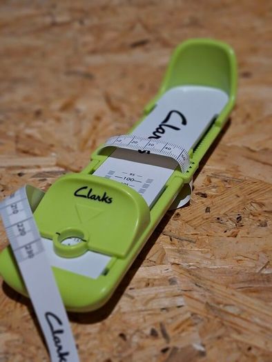 Toddler Shoe Gauge