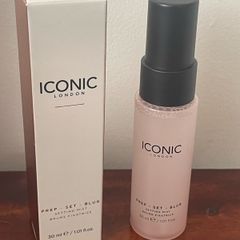 Iconic setting spray