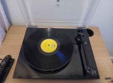 rega turntable excellent condition